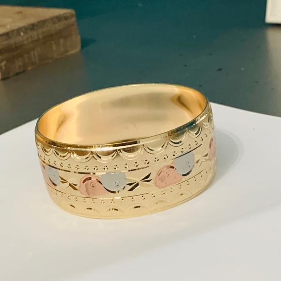 💕 Three Tone Bangle💕 - Picture 3 of 6